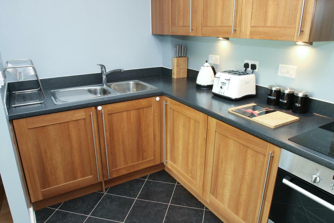 Letting Serviced Apartments - Flanders Court, Watford Town Centre Экстерьер фото
